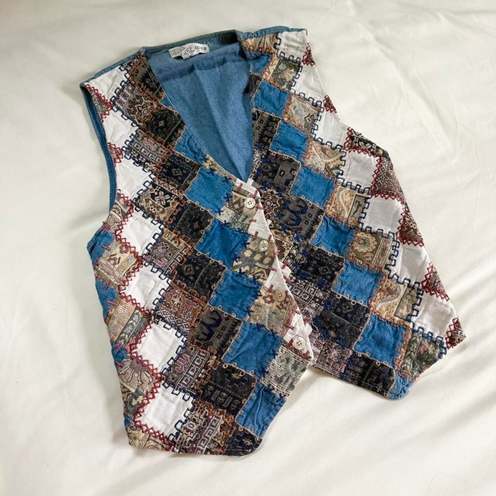 tapestry patchwork‎ vest  90s whimsigoth Chrysanthemum size large